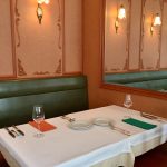 レストラン サレ・ポワヴレ店内